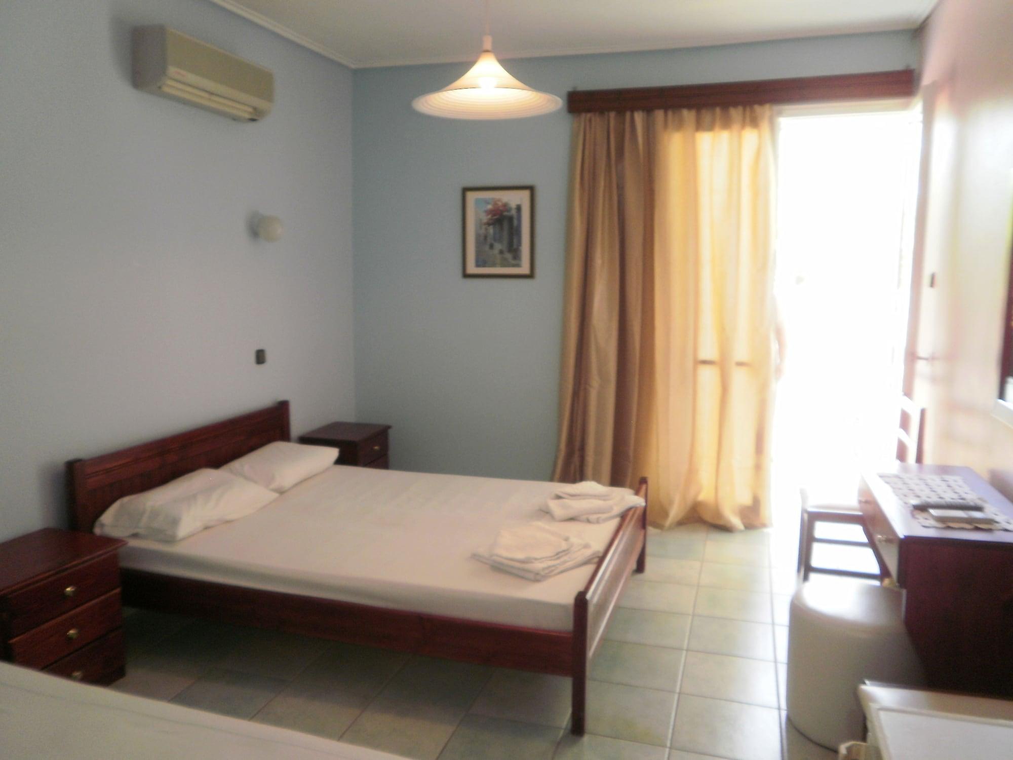 Francisco Beach Hotel Agios Andreas  Eksteriør bilde