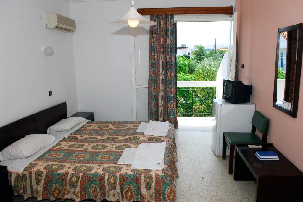 Francisco Beach Hotel Agios Andreas  Eksteriør bilde